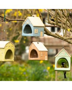 Suvila Bird Feeding House 